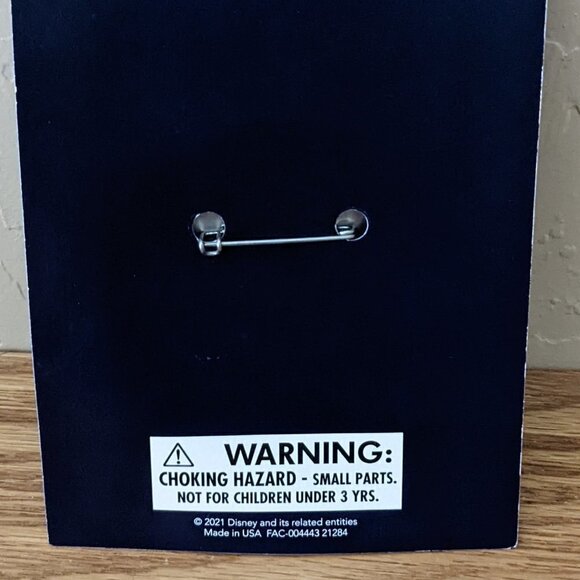 Disney Plus + Day Button / Pin - Picture 4 of 4